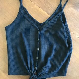 Tie-Front Tank
